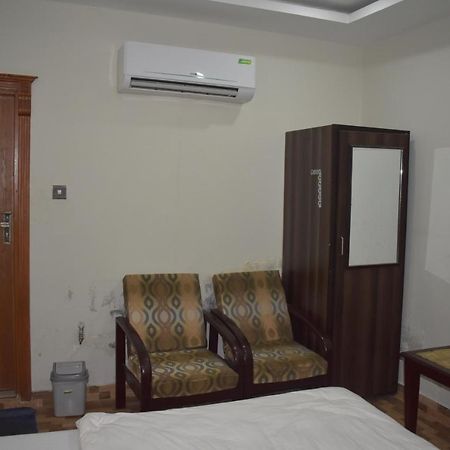 Hotel Kashmir Inn Rawalpindi Bagian luar foto
